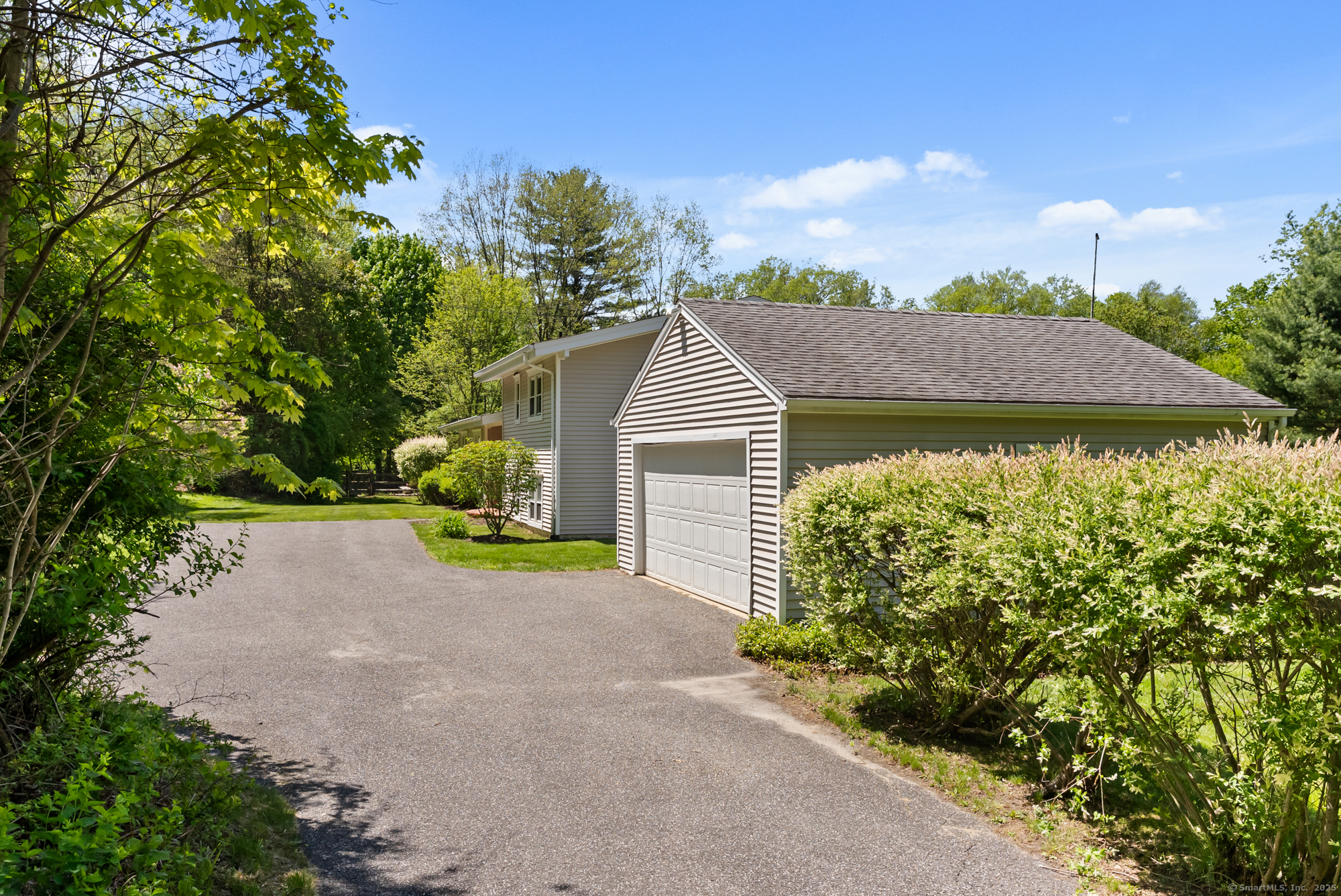 171 Kinney Hill Road