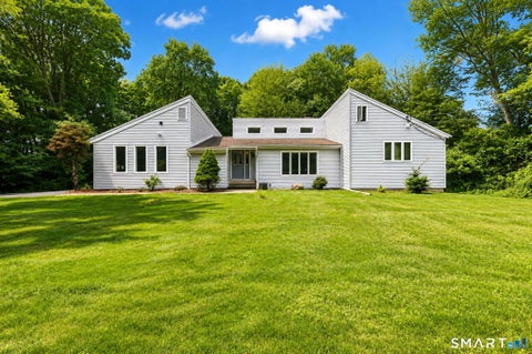 Homes For Sale - 36 Old Barnabas Road<br/> New Haven County, Woodbridge, CT 06525