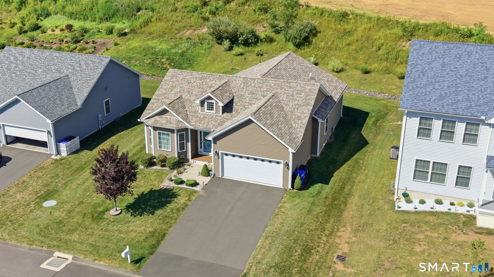 23 West River Road