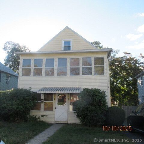 Photo of 7 Willoughby Street, Bristol, CT 06010 (MLS # 24132832)