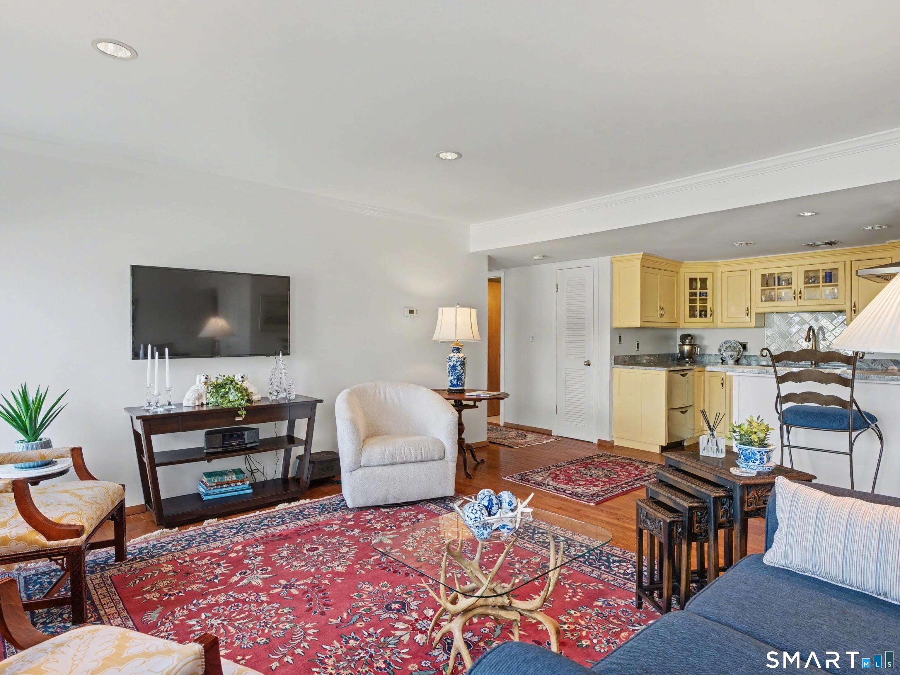 15-1/2 Water Street 4