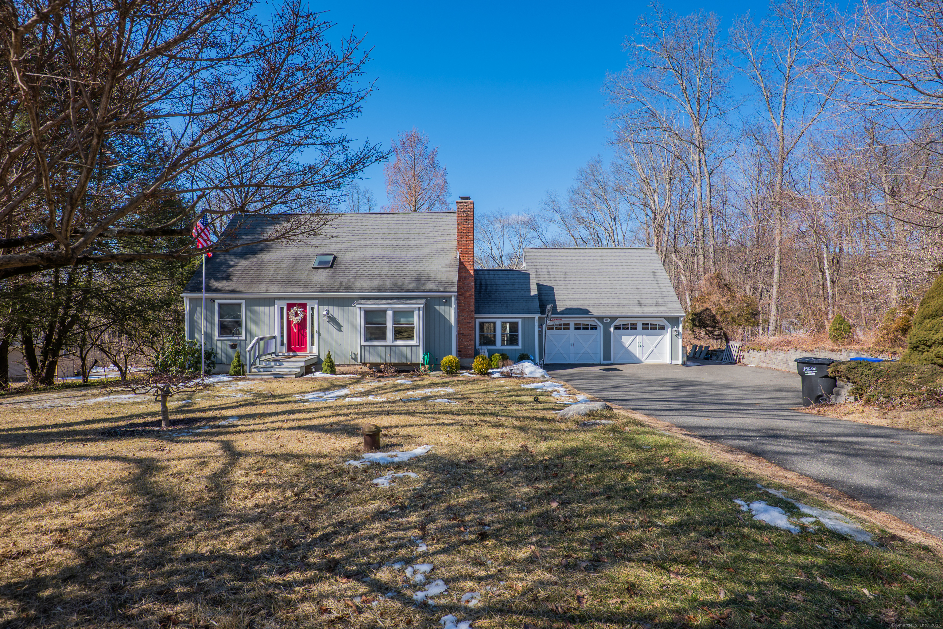 41 Meetinghouse Terrace, New Milford, Connecticut image 1