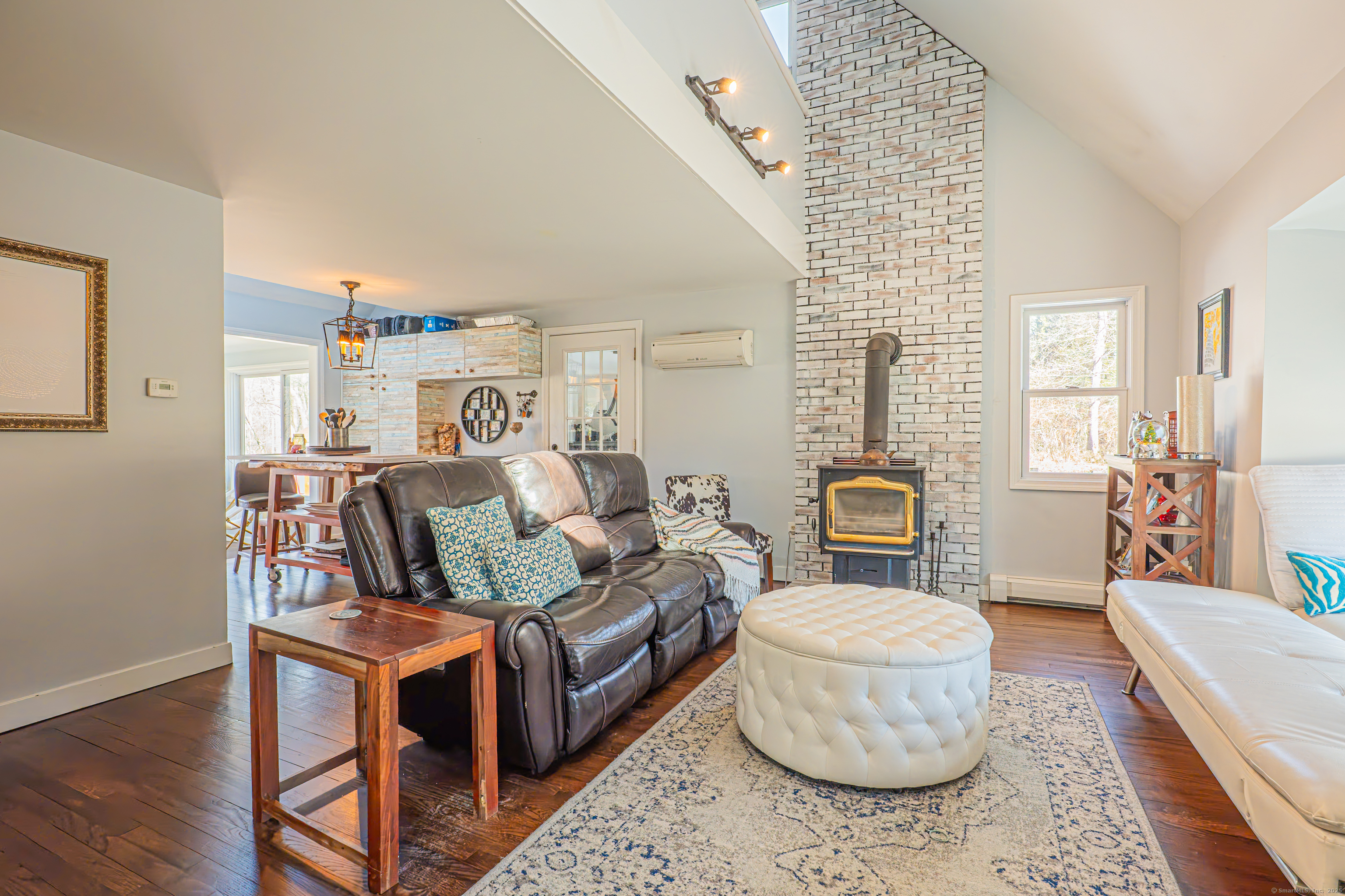 41 Meetinghouse Terrace, New Milford, Connecticut image 5