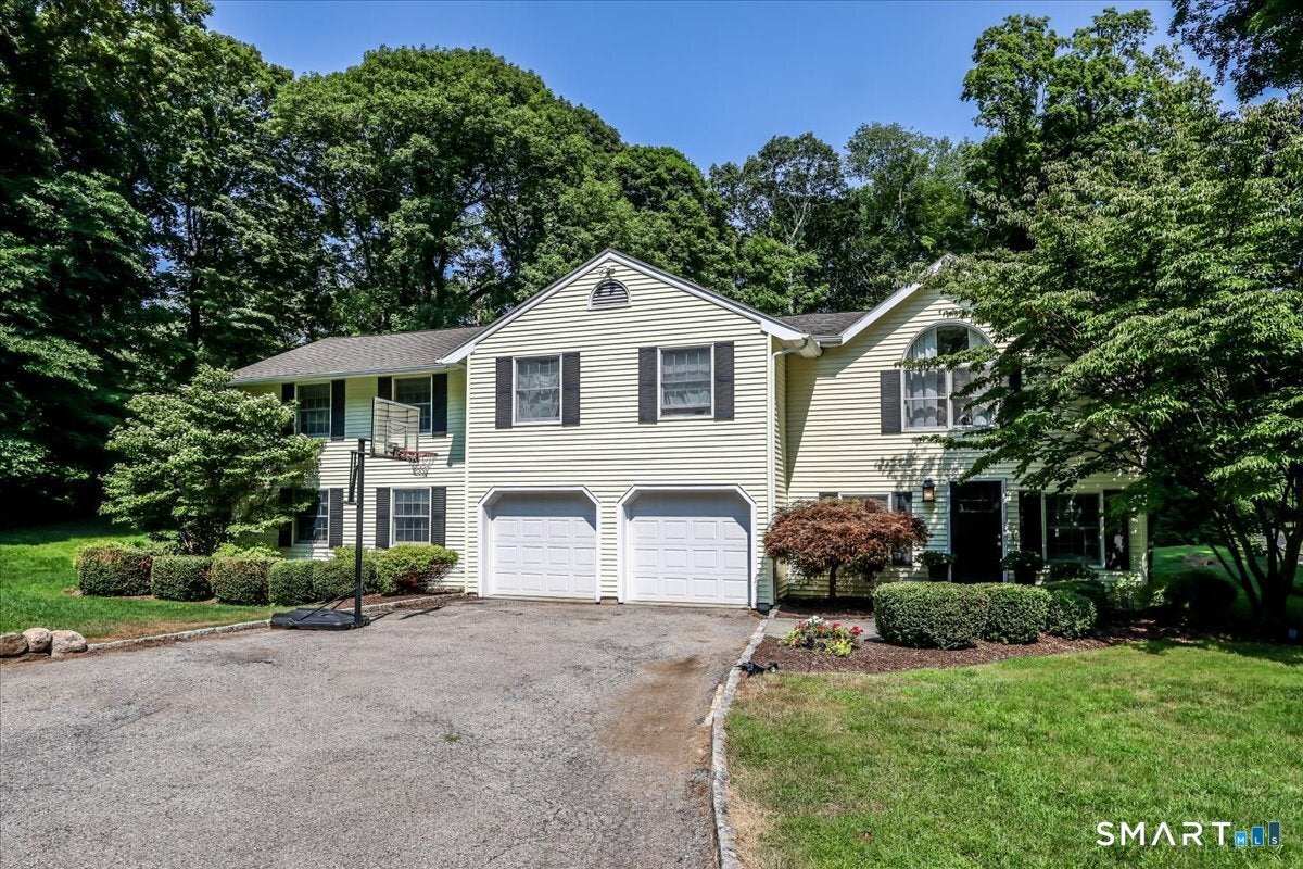 311 Mountain Road