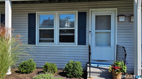Tiny photo for 150 Beachview Avenue #290, Bridgeport, CT 06605 (MLS # 24184666)