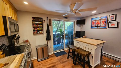 Tiny photo for 150 Beachview Avenue #290, Bridgeport, CT 06605 (MLS # 24184666)