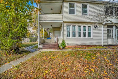 Tiny photo for 4 Templeton Street #2A, Waterbury, CT 06710 (MLS # 24157018)