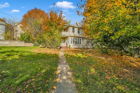 Tiny photo for 4 Templeton Street #2A, Waterbury, CT 06710 (MLS # 24157018)