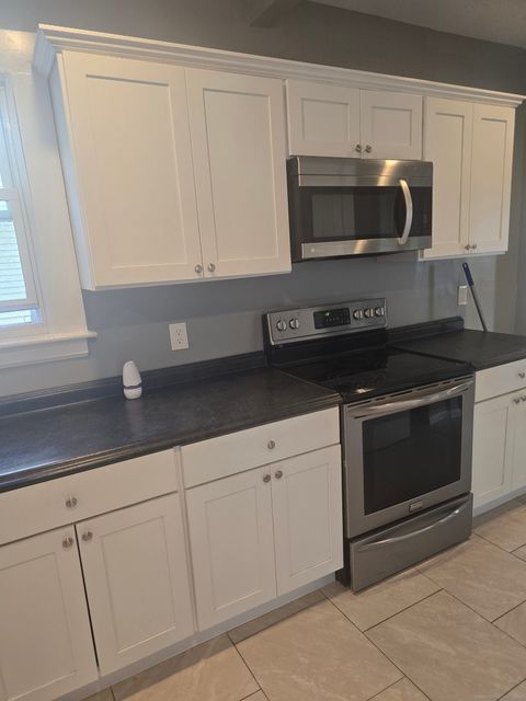 Tiny photo for 31 Harrison Street #1st Floor, New Britain, CT 06052 (MLS # 24136541)