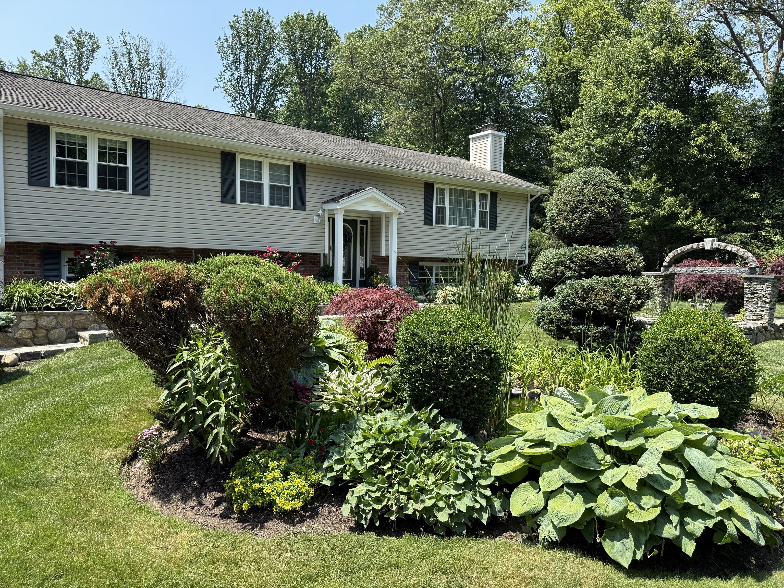 44 Fawn Hill Road