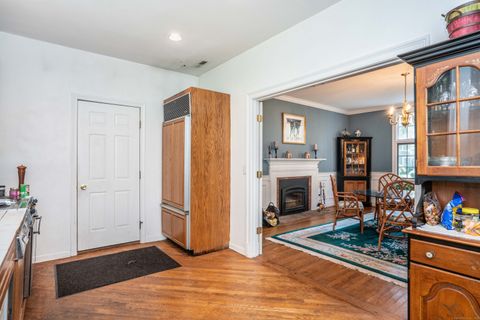 Tiny photo for 4 Chiltern Street, Farmington, CT 06032 (MLS # 24115106)