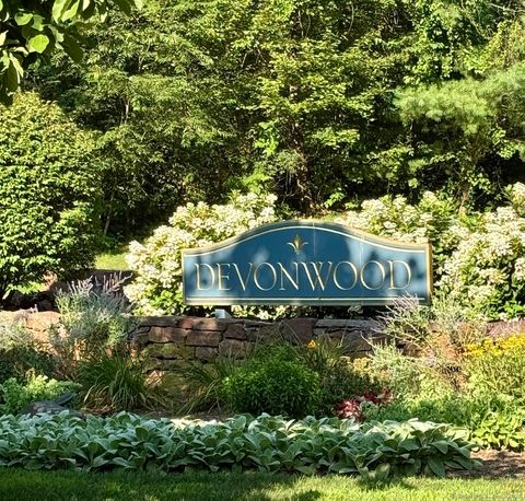 Tiny photo for 4 Chiltern Street, Farmington, CT 06032 (MLS # 24115106)