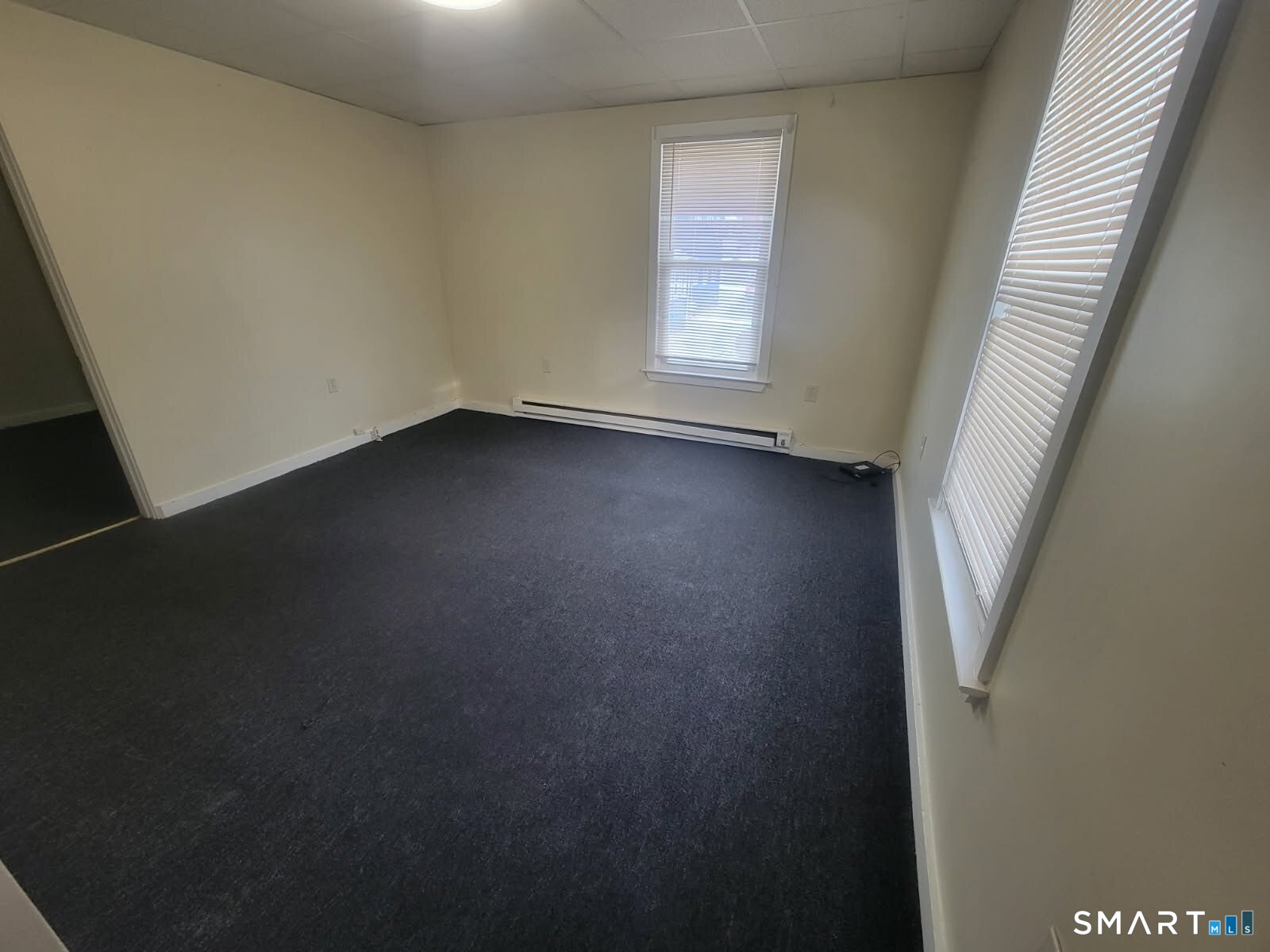 20 Lounsbury Avenue 2S