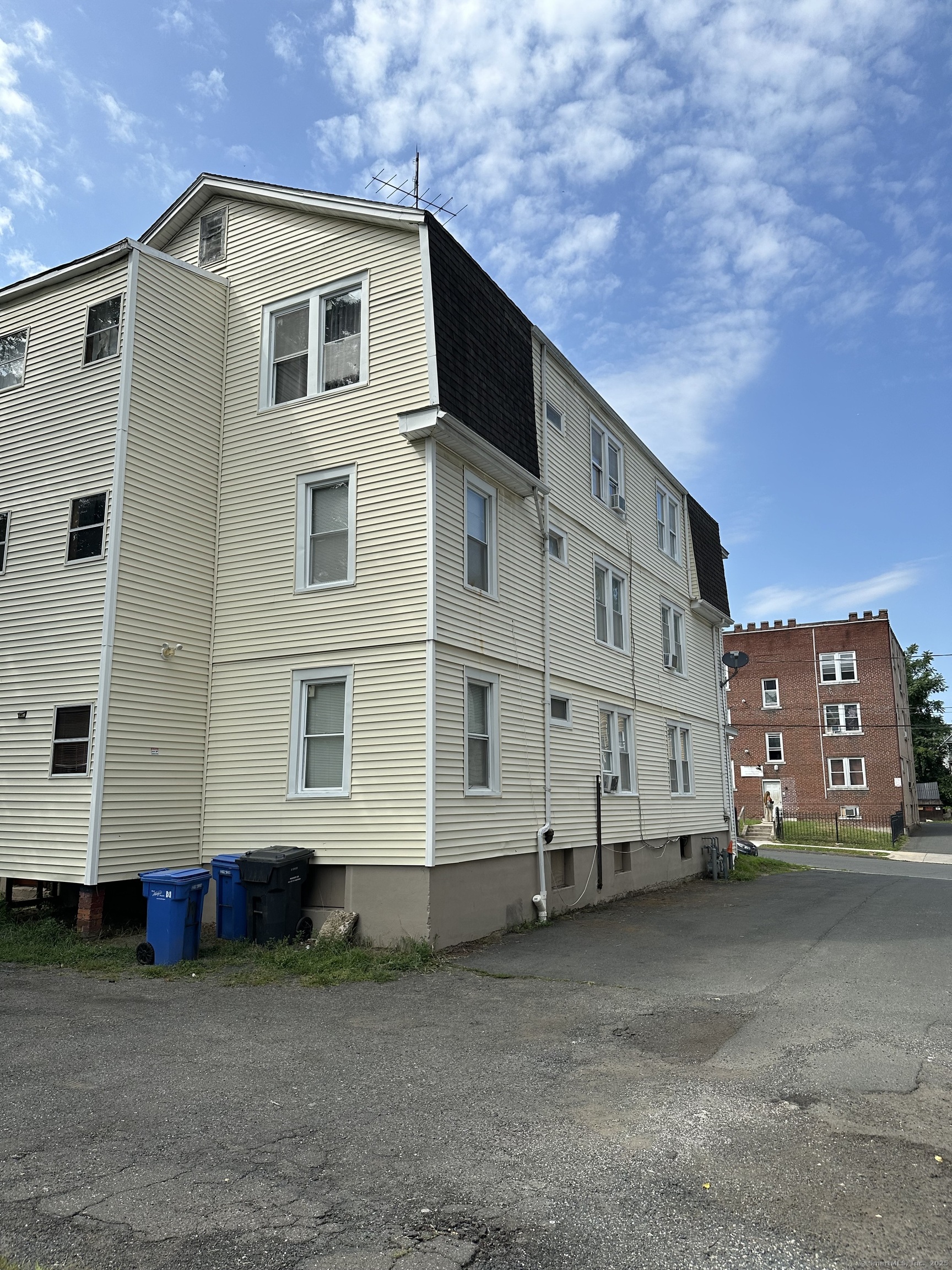 17 Rockville Street