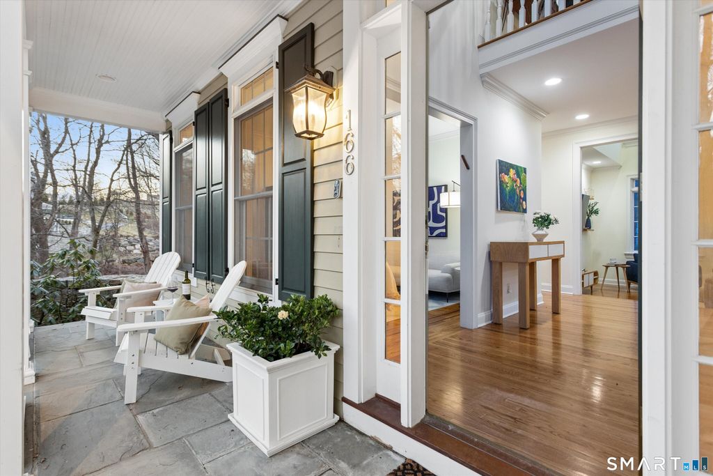 Photo of 166 Edward Place, Stamford, CT 06905 (MLS # 24167349)