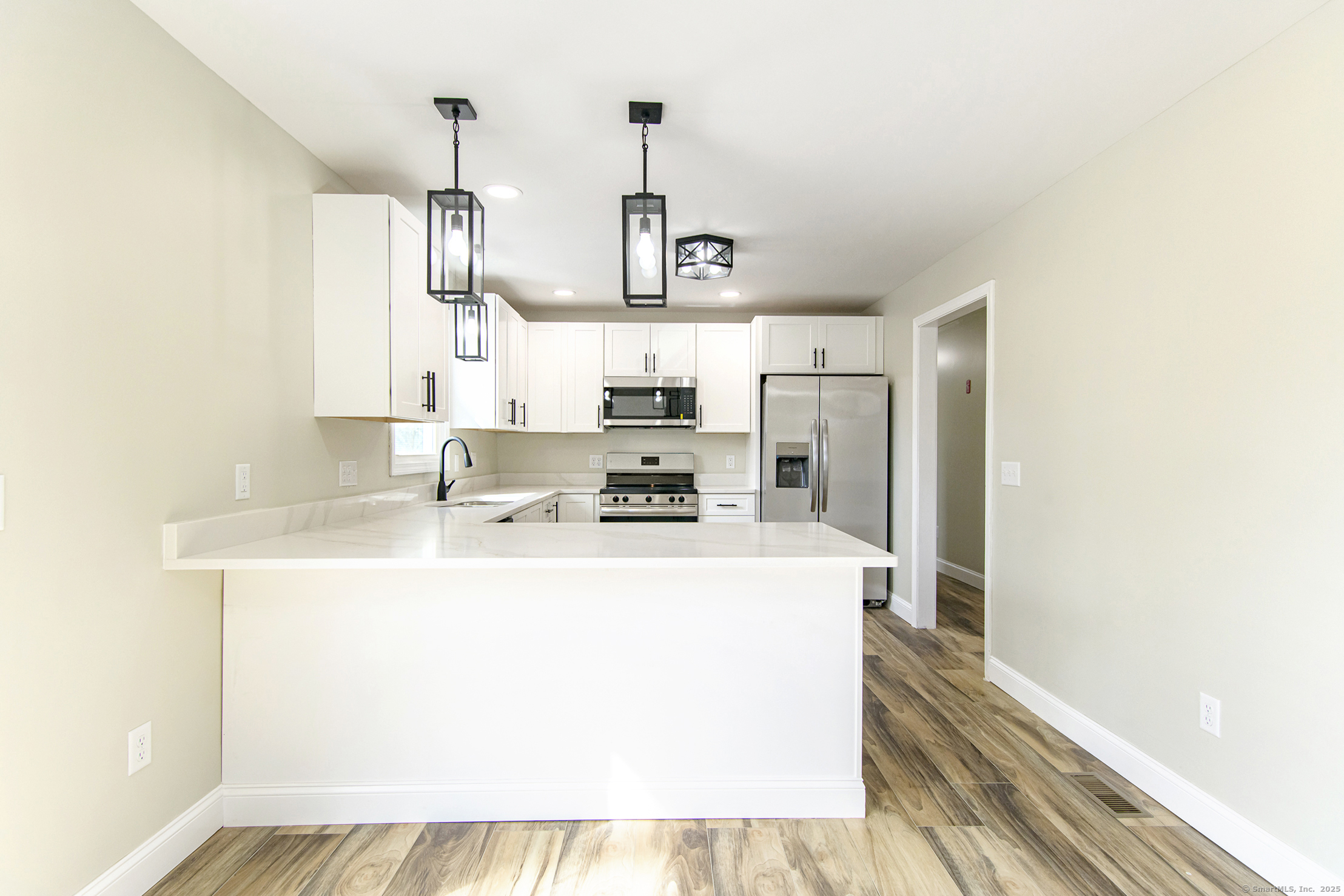 Killingly, Connecticut 06239, United States, 3 Bedrooms Bedrooms, ,2 BathroomsBathrooms,Residential,Active,87766