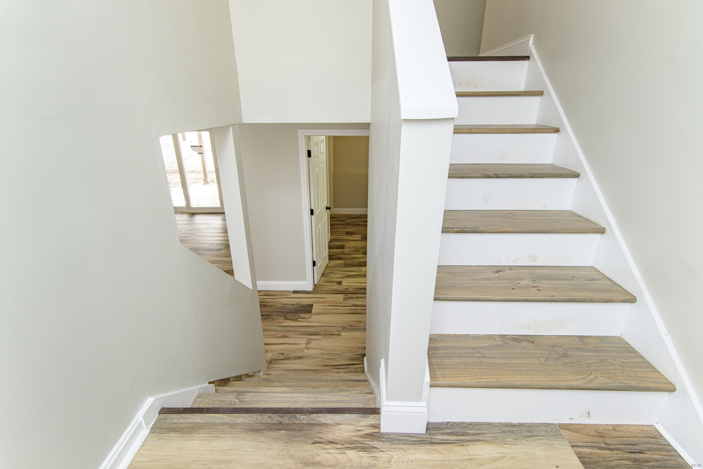 Killingly, Connecticut 06239, United States, 3 Bedrooms Bedrooms, ,2 BathroomsBathrooms,Residential,Active,87766