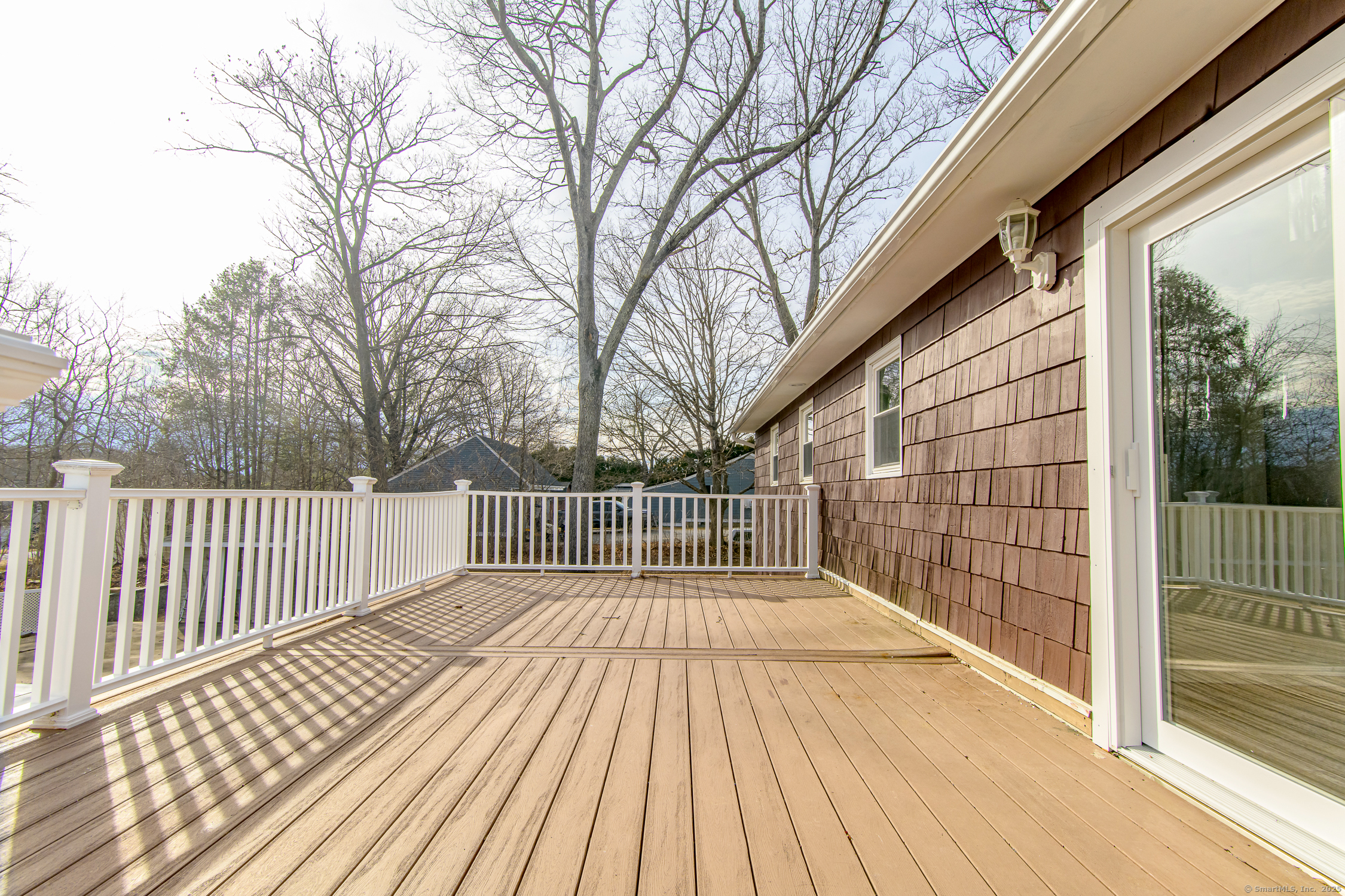 Killingly, Connecticut 06239, United States, 3 Bedrooms Bedrooms, ,2 BathroomsBathrooms,Residential,Active,87766