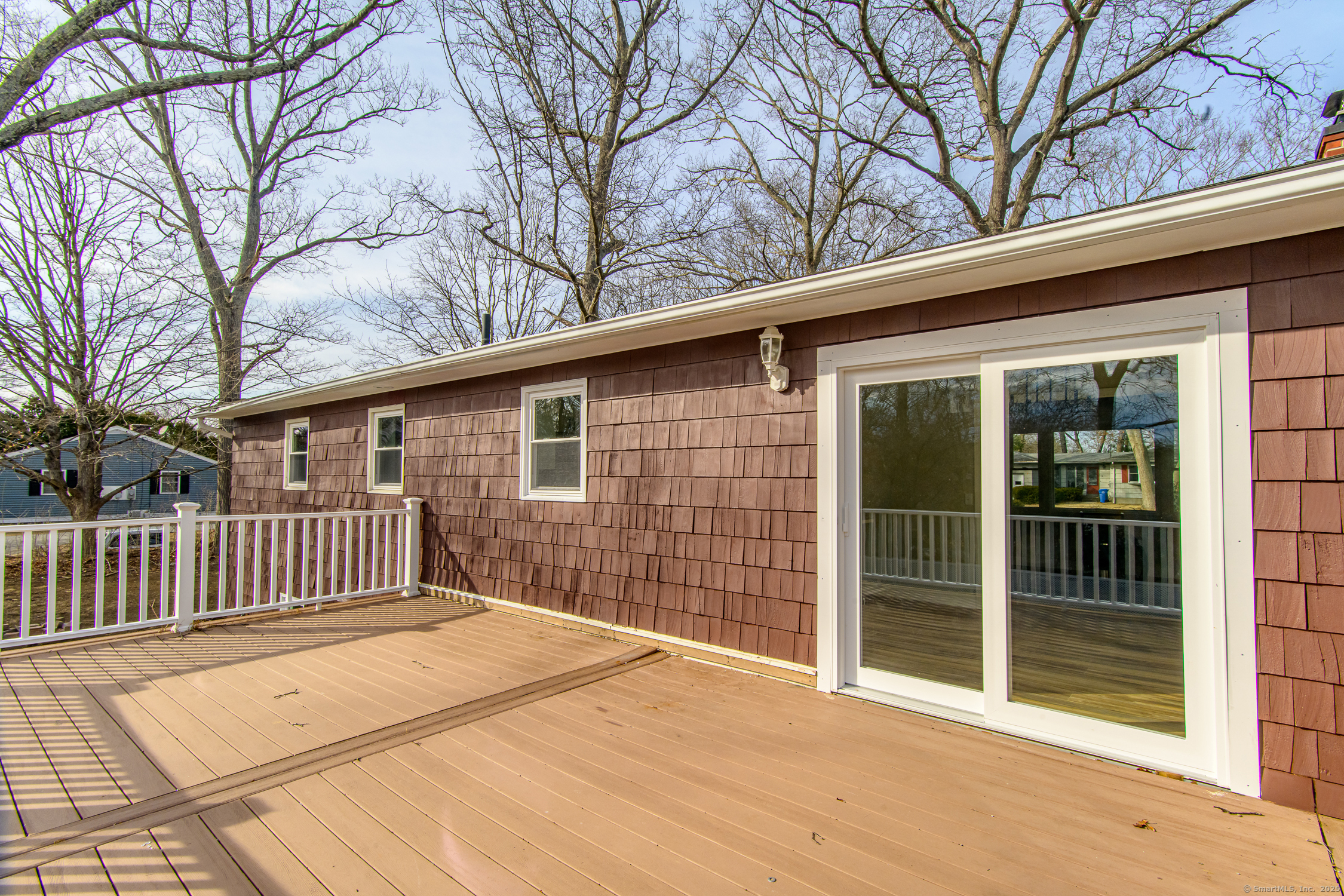 Killingly, Connecticut 06239, United States, 3 Bedrooms Bedrooms, ,2 BathroomsBathrooms,Residential,Active,87766