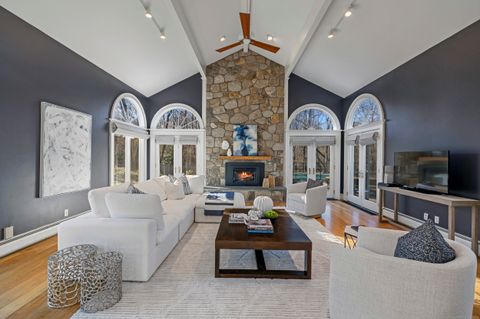 A home in New Canaan