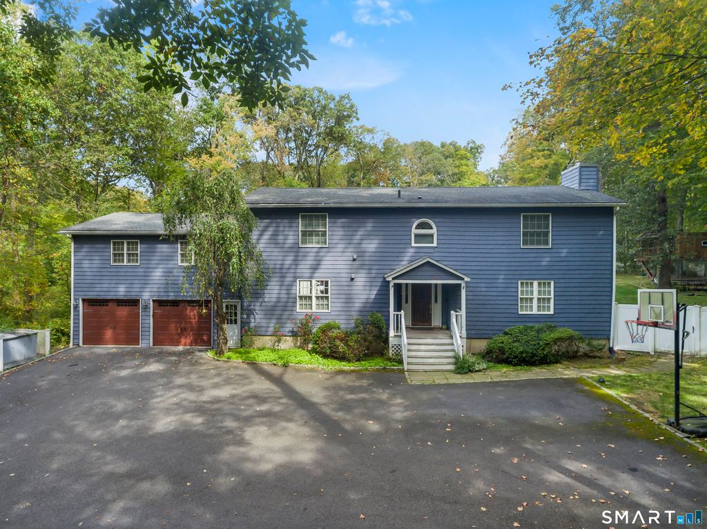 Photo of 205 Weston Road, Weston, CT 06883 (MLS # 24158235)