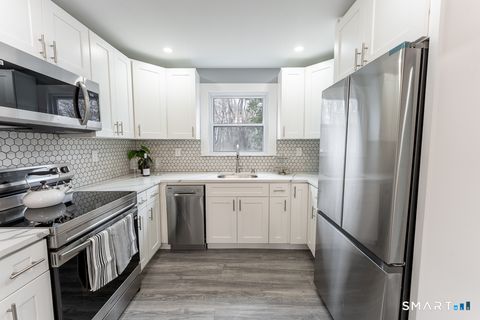 Tiny photo for 4 Ingleside Road, New Fairfield, CT 06812 (MLS # 24165433)