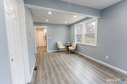 Tiny photo for 4 Ingleside Road, New Fairfield, CT 06812 (MLS # 24165433)