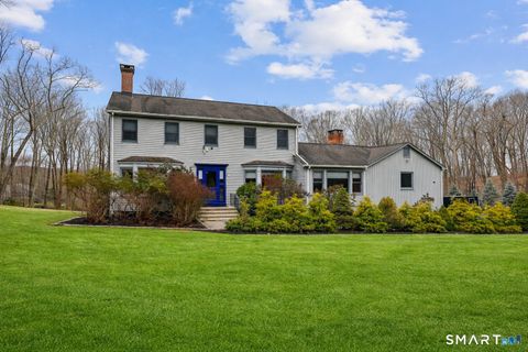 Photo of 17 Abbotts Hill Road, Newtown, CT 06470 (MLS # 24160439)