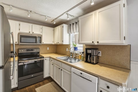 Tiny photo for 66 Atwood Street #13, Plainville, CT 06062 (MLS # 24167654)