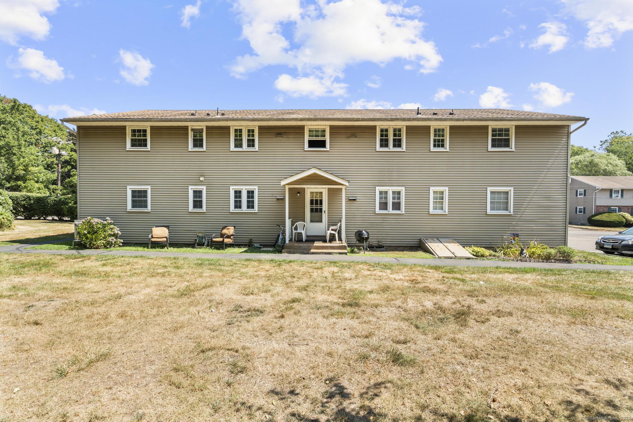 1789 Foxon Road APT 7B