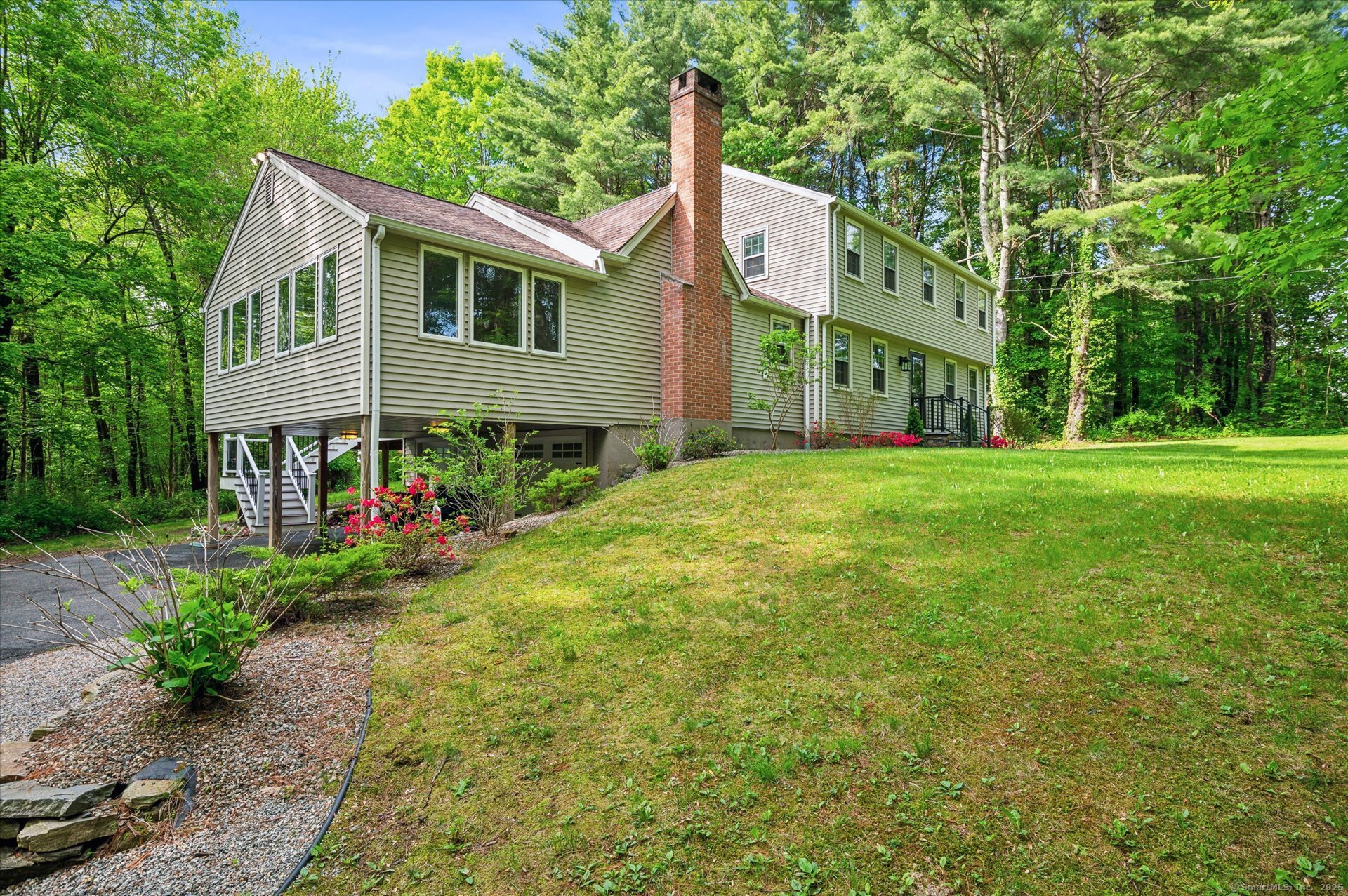 272 Stratton Brook Road