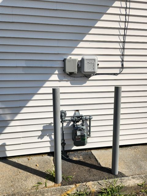 Tiny photo for 458 Ocean Avenue, New London, CT 06320 (MLS # 24151274)