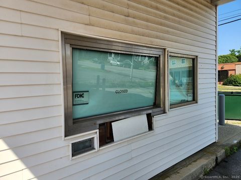 Tiny photo for 458 Ocean Avenue, New London, CT 06320 (MLS # 24151274)