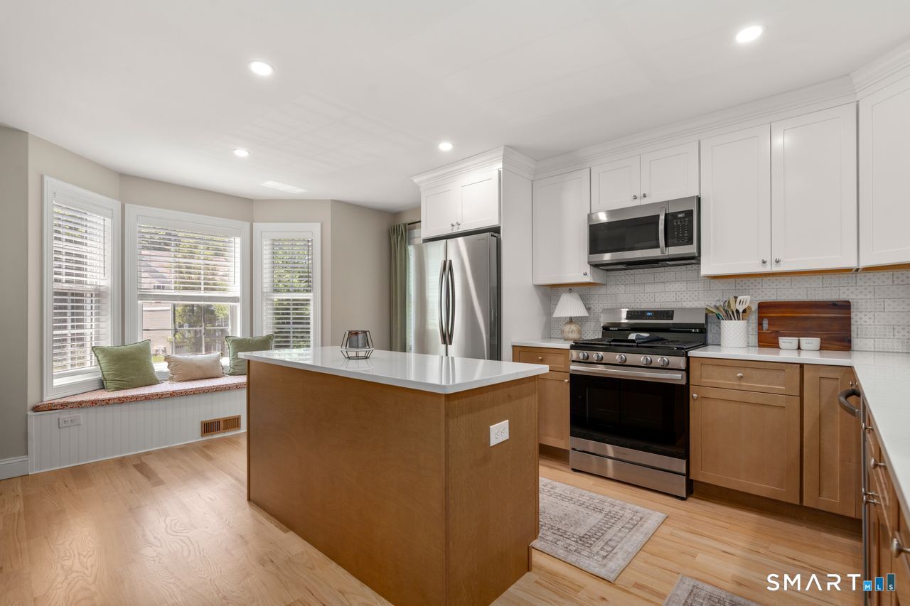 11 Summer Brook Way 11