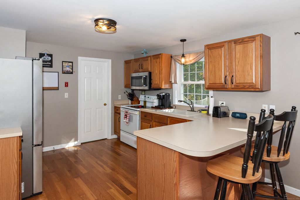 Photo of 69 Lyon Hill Road, Woodstock, CT 06281 (MLS # 24132977)
