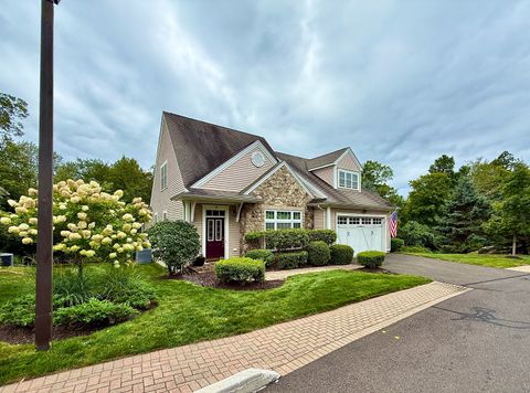 18 Fieldstone Lane 18 Beacon Falls CT 06403