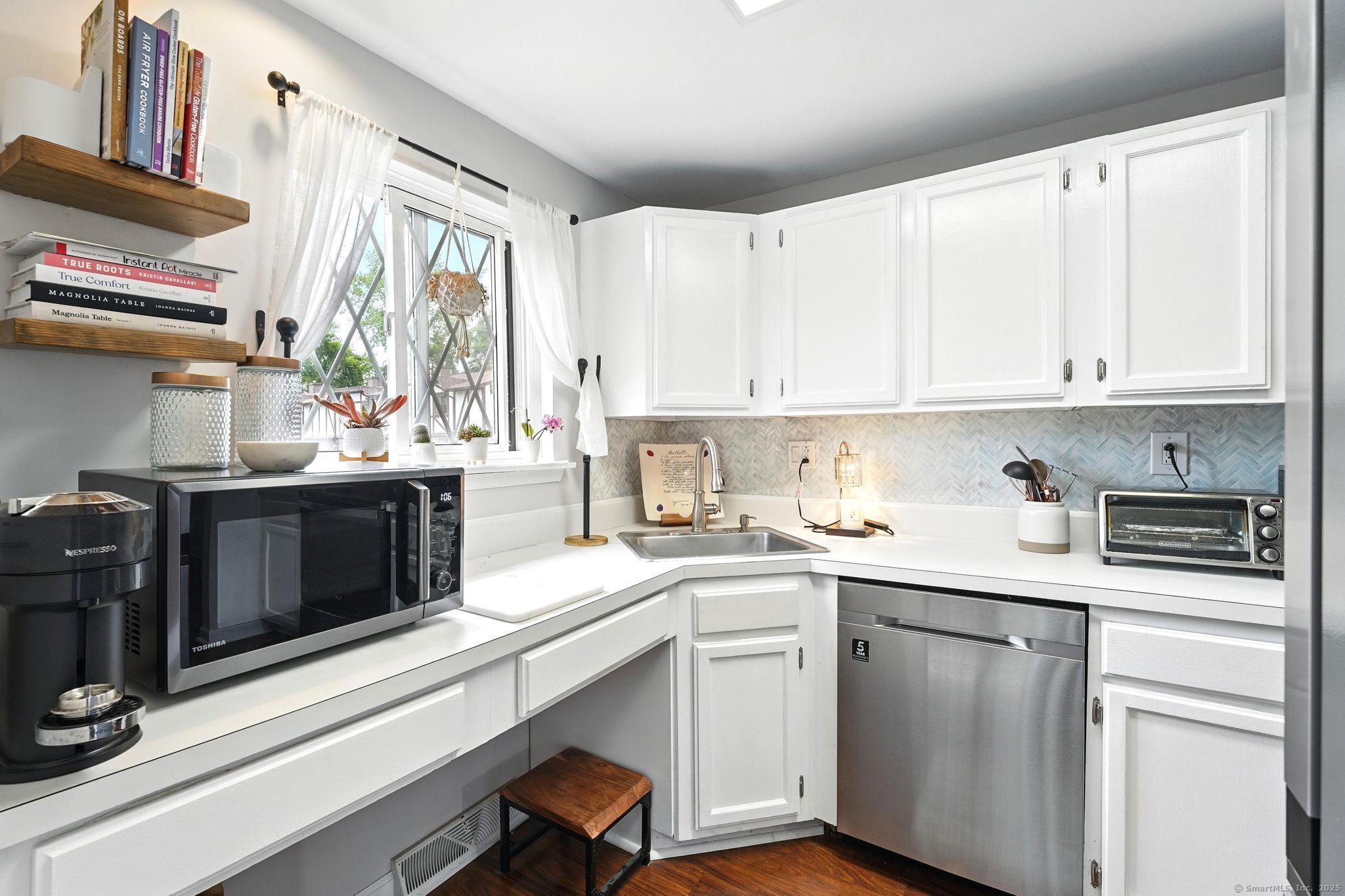 204 Cedar Hollow Drive #204, Rocky Hill, Connecticut image 8
