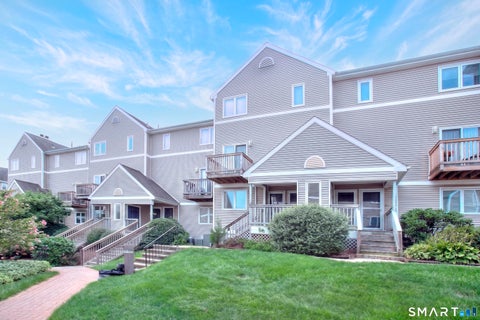 Condo For Rent - 23 Glenrock #23<br/> Norwalk, CT 06850