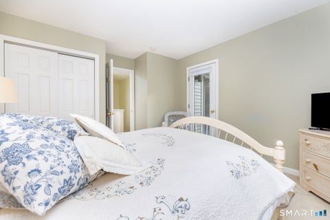 Tiny photo for 4 Saddle Crossing #4, Avon, CT 06001 (MLS # 24216418)