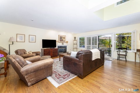 Tiny photo for 4 Saddle Crossing #4, Avon, CT 06001 (MLS # 24216418)
