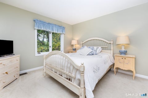 Tiny photo for 4 Saddle Crossing #4, Avon, CT 06001 (MLS # 24216418)