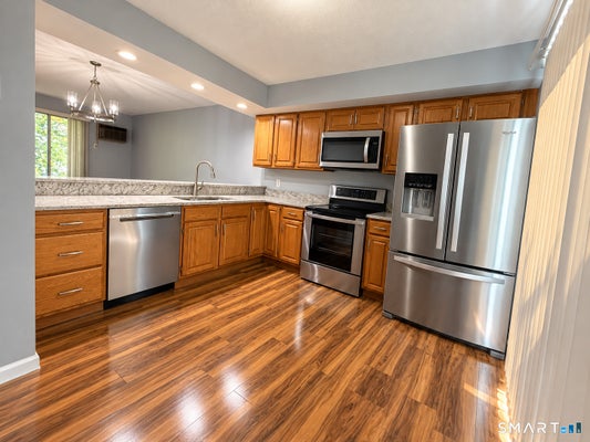 73 COALPIT HILL RD APT 4, DANBURY, CT 06810 - Image 73cec384f03bd5d61c8a9d86aecb1675/2755440848