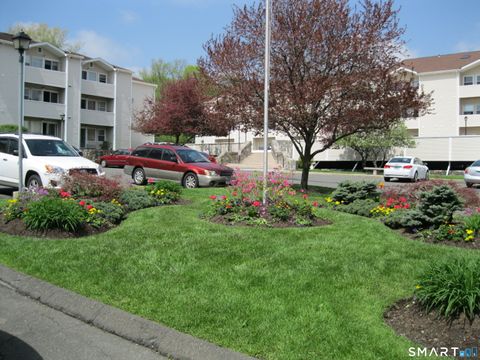 Tiny photo for 163 South Street #10, Danbury, CT 06810 (MLS # 24150507)