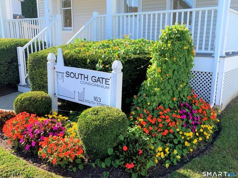 Tiny photo for 163 South Street #10, Danbury, CT 06810 (MLS # 24150507)