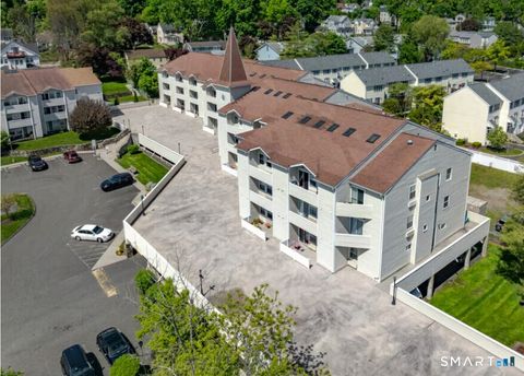 Tiny photo for 163 South Street #10, Danbury, CT 06810 (MLS # 24150507)