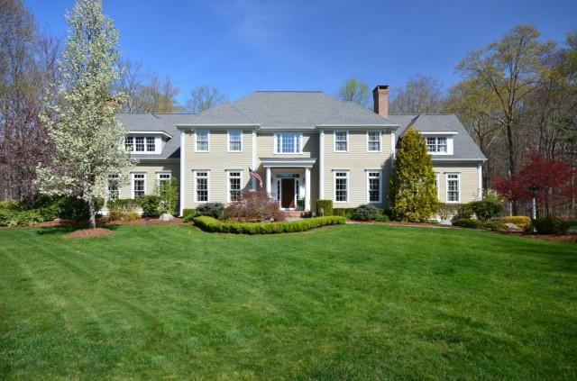 Photo 1 of 10 Brianna Lane, Easton, Connecticut, $1,250,000, Web #: 99063786