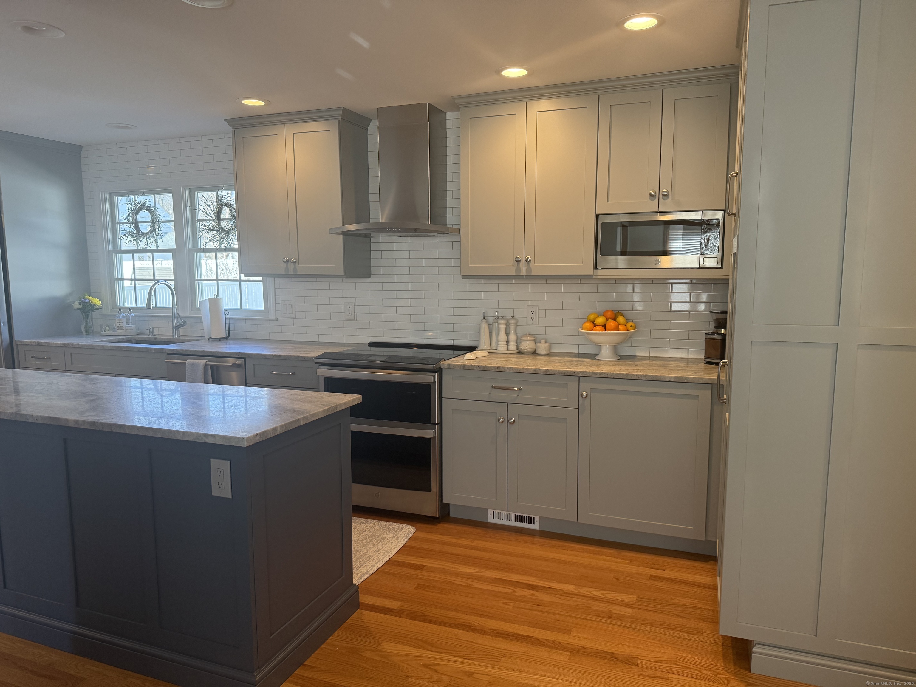42 Edgemere Road, Hamden, Connecticut image 8