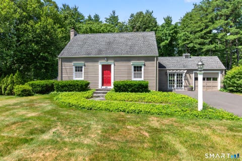 Homes For Sale - 293 Firetown Road<br/> Hartford County, Simsbury, CT 06070