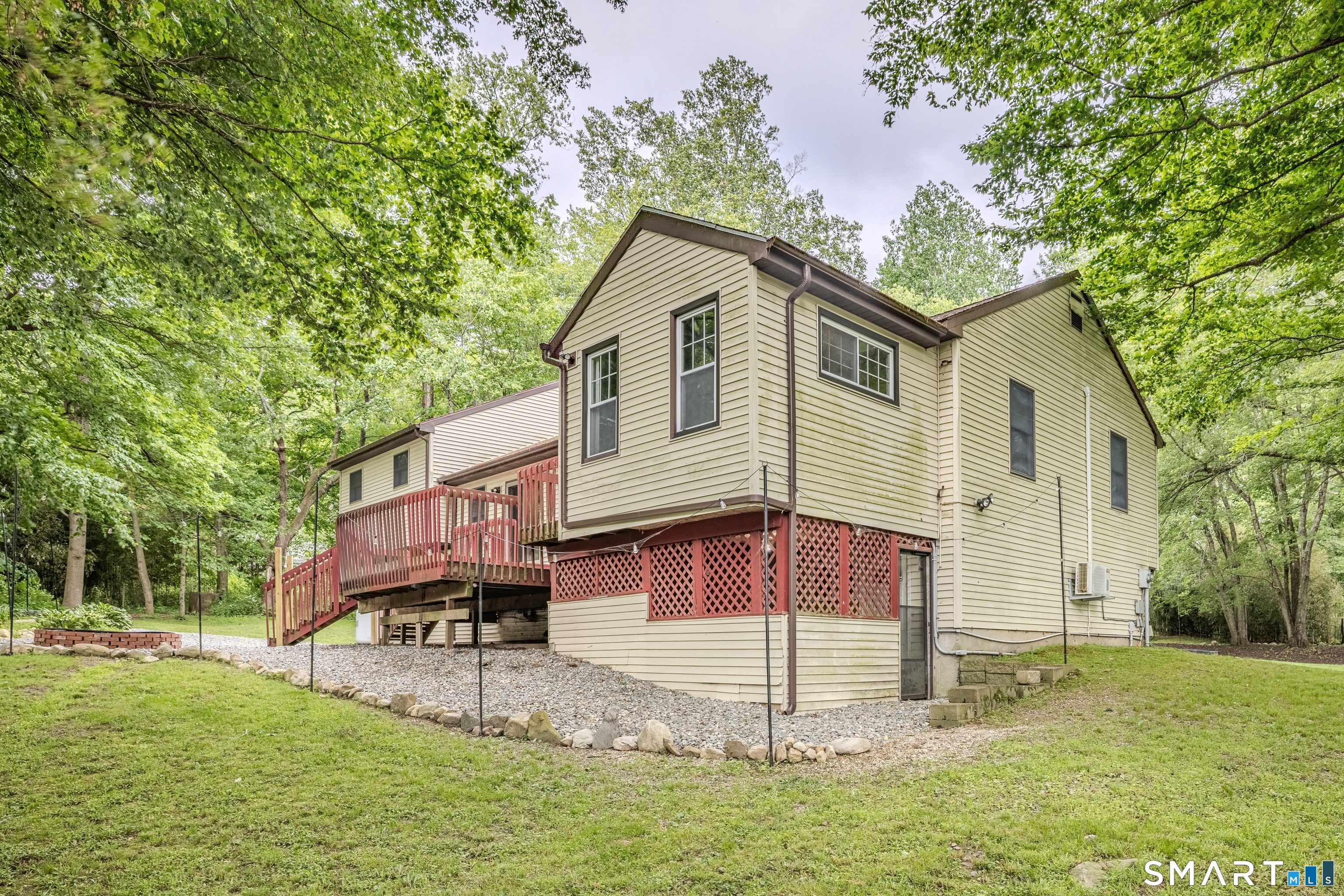 5 Gail Avenue