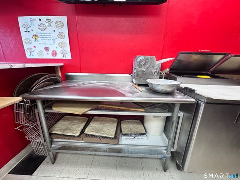 Tiny photo for Summer Street #4, Stamford, CT 06905 (MLS # 24157727)